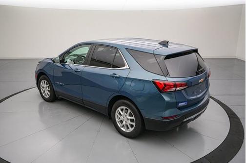 Lakeshore Blue Metallic 2024 Chevrolet Equinox LT