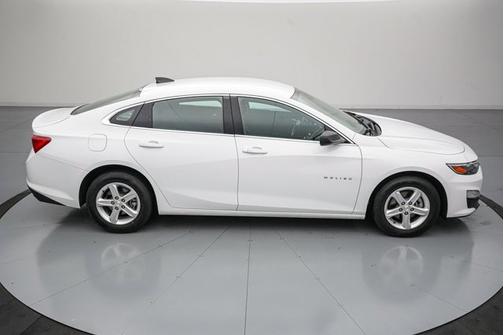 Summit White 2024 Chevrolet Malibu LS W/1FL