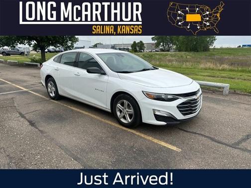 Summit White 2024 Chevrolet Malibu LS W/1FL