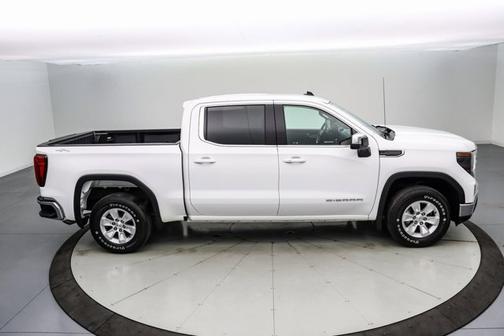 2023 GMC Sierra 1500 SLE