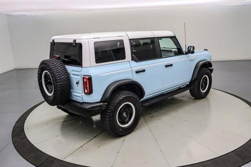 2023 Ford Bronco HERITAGE LIMITED EDITION