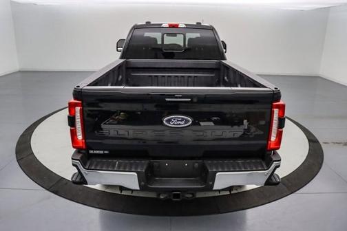 2024 Ford F-350 LARIAT SUPER DUTY