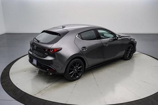 2023 Mazda Mazda3 PREMIUM
