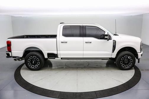 2024 Ford F-250 PLATINUM