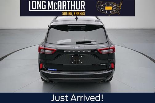 AGATE BLACK METALLIC 2023 Ford Escape ST-LINE SELECT