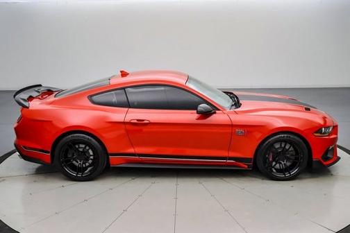 2022 Ford Mustang MACH 1