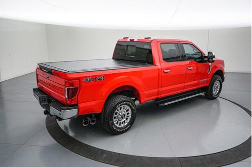 RACE RED 2021 Ford F-250 LARIAT