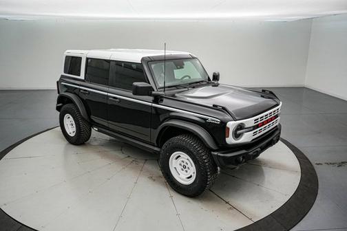 2024 Ford Bronco HERITAGE EDITION