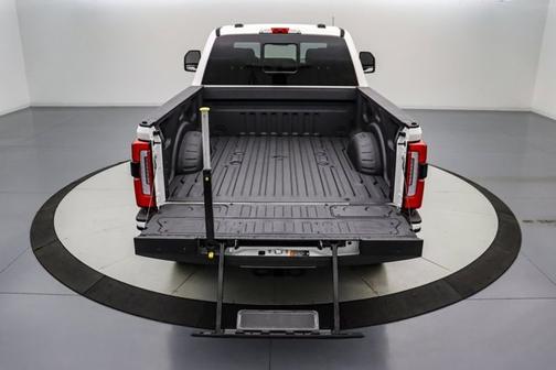 2024 Ford F-350 LIMITED