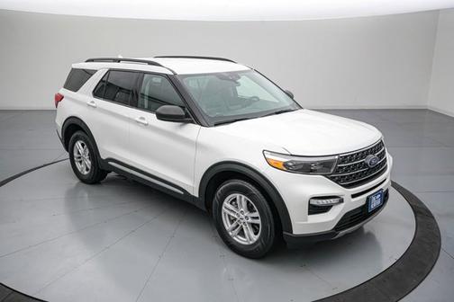 STAR WHITE MET TRI-COAT 2022 Ford Explorer XLT