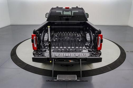 2024 Ford F-250 PLATINUM