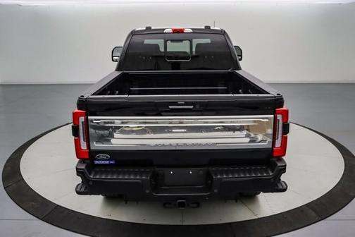 2024 Ford F-250 PLATINUM