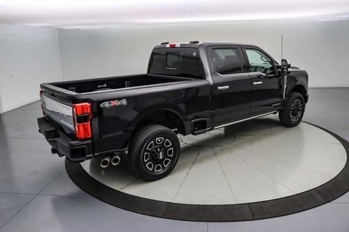 2024 Ford F-250 PLATINUM