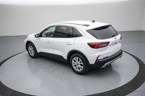 OXFORD WHITE 2023 Ford Escape ACTIVE