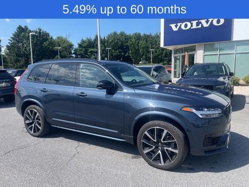 2023 Volvo XC90 Recharge Plug-In Hybrid T8 Plus Dark Theme 7 Passenger