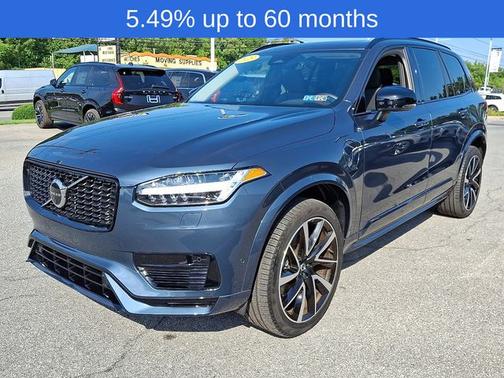 2023 Volvo XC90 Recharge Plug-In Hybrid T8 Plus Dark Theme 7 Passenger