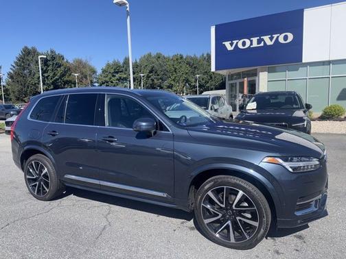 2024 Volvo XC90 B6 Plus Bright Theme