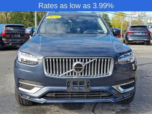 2024 Volvo XC90 B6 Plus Bright Theme
