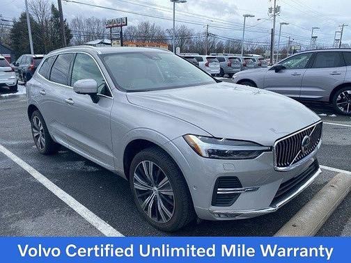 2022 Volvo XC60 B5 Inscription