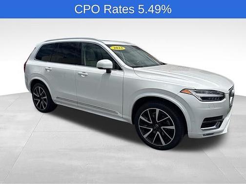 Crystal White 2023 Volvo XC90 Plus