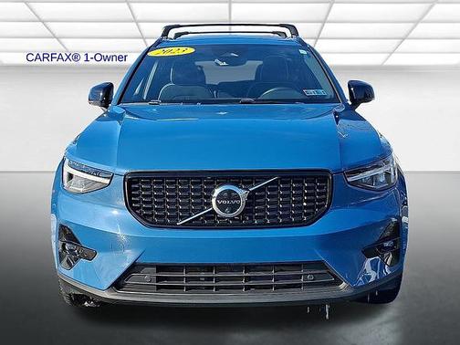 2023 Volvo XC40 Plus
