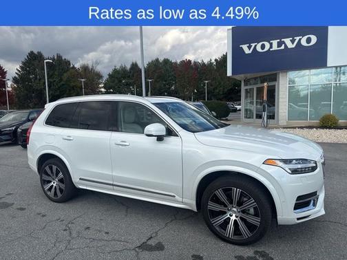 2025 Volvo XC90 Plug-In Hybrid T8 Plus