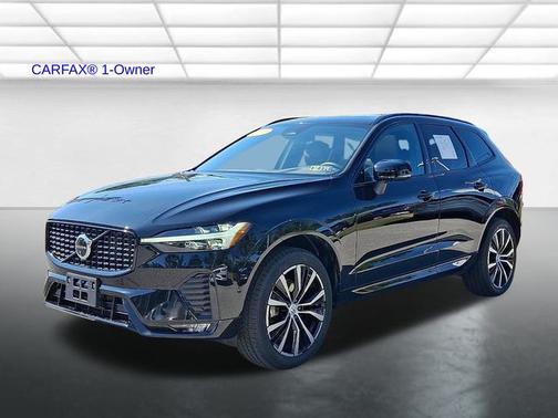 2024 Volvo XC60 B5 Plus Dark Theme