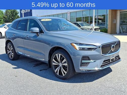 2022 Volvo XC60 B5 Inscription