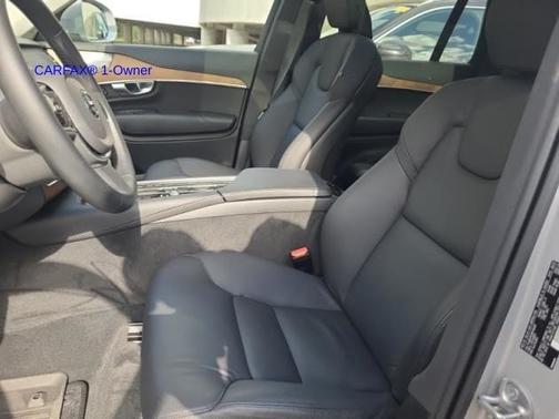 2024 Volvo XC90 B6 Plus Bright Theme