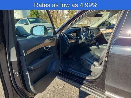 2024 Volvo XC90 Plus