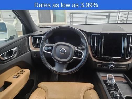 2022 Volvo XC60 B5 Inscription