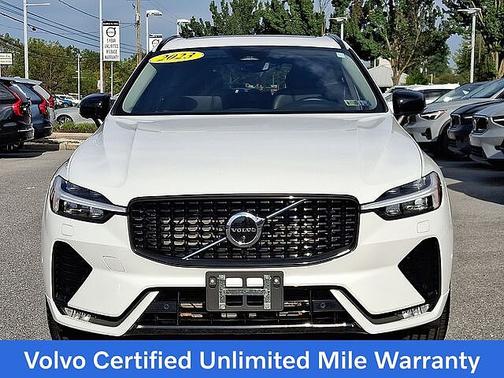 2023 Volvo XC60 Plus