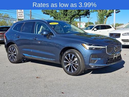 2023 Volvo XC60 B5 Plus Bright Theme