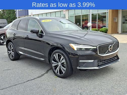 2022 Volvo XC60 B6 Inscription