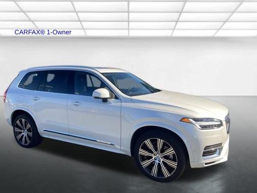 2024 Volvo XC90 Recharge Plug-In Hybrid T8 Plus Bright Theme 7 Passenger
