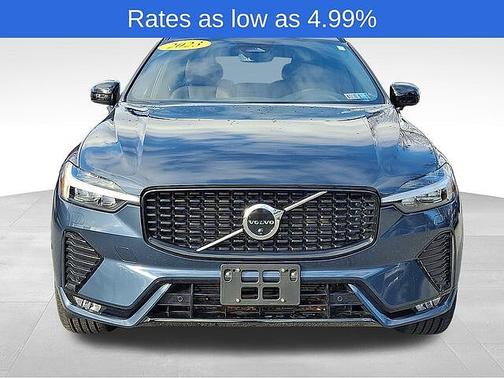 2023 Volvo XC60 Plus