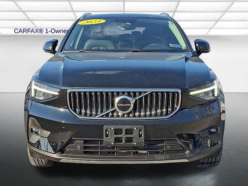 2023 Volvo XC40 Plus