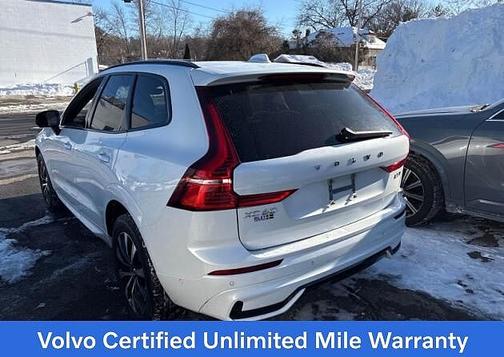 2023 Volvo XC60 Plus