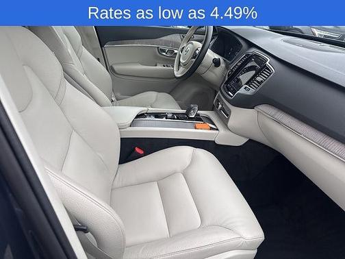 2024 Volvo XC90 Plus