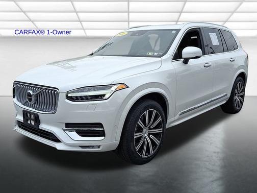 2022 Volvo XC90 T6 Inscription
