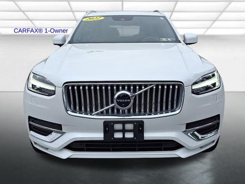 2022 Volvo XC90 T6 Inscription