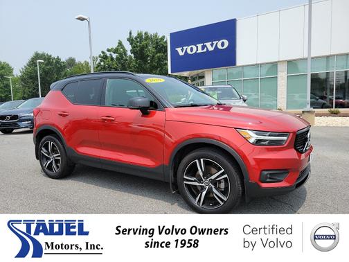 2020 Volvo XC40 T5 AWD R-Design