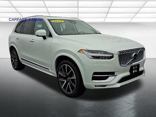 2024 Volvo XC90 Plus