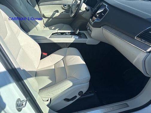 2024 Volvo XC90 Plus