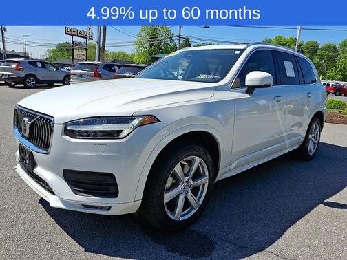 2023 Volvo XC90 B5 Core