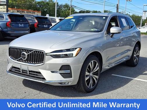 2022 Volvo XC60 B6 Inscription