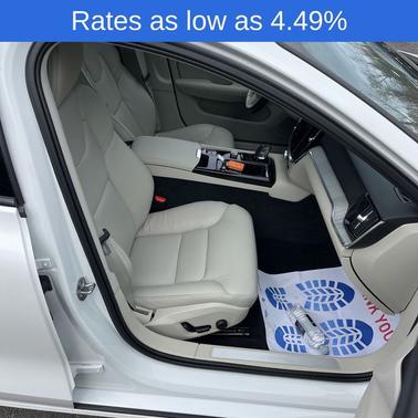 2024 Volvo S60 Recharge Plug-In Hybrid T8 Plus Dark Theme