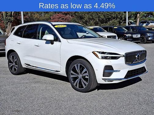 2023 Volvo XC60 Plus