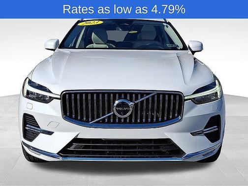 2023 Volvo XC60 Plus