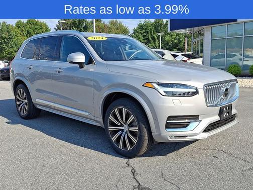 2024 Volvo XC90 B6 Plus Bright Theme